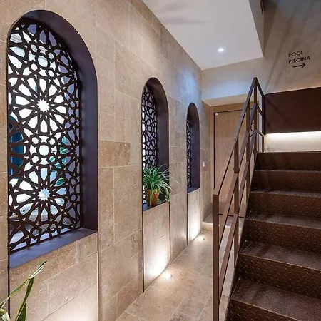 Atico Premium Con Terraza - Arcos De Medina 301 Apartment